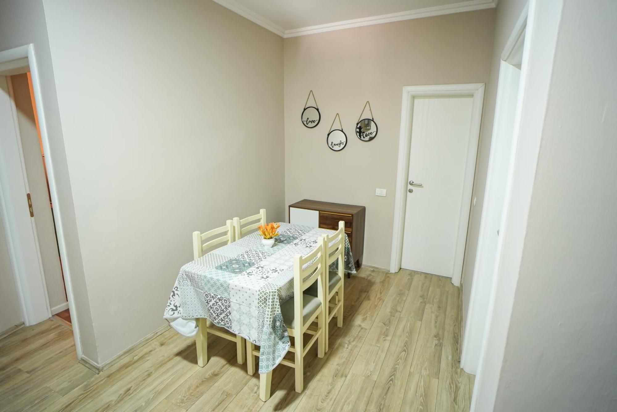 Apartamento Grandpa House - App.3 Tirana Exterior foto