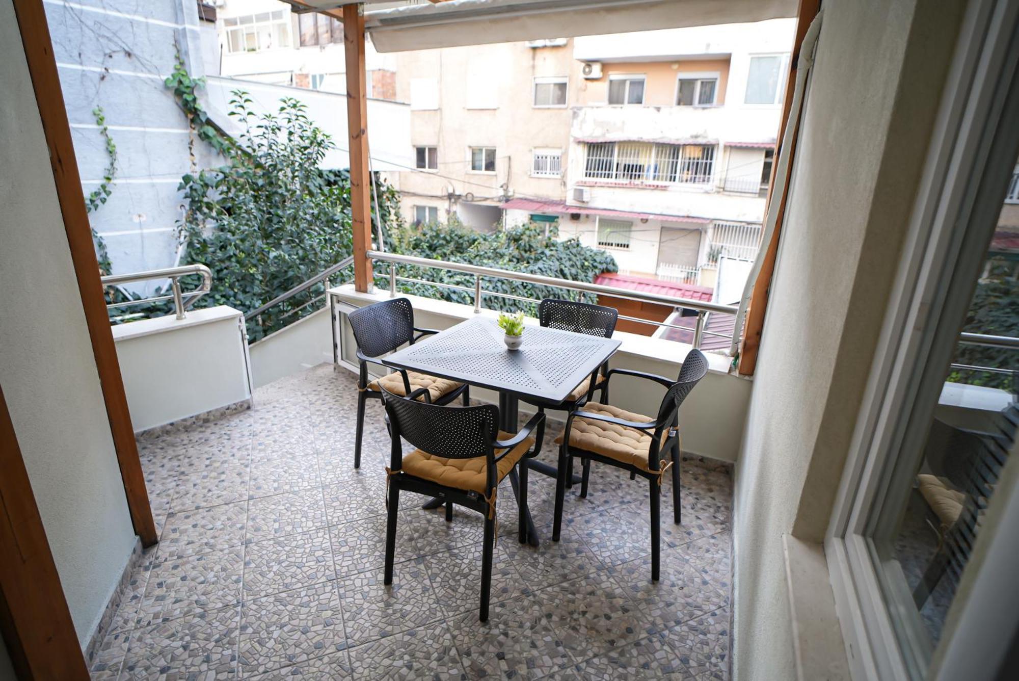 Apartamento Grandpa House - App.3 Tirana Exterior foto